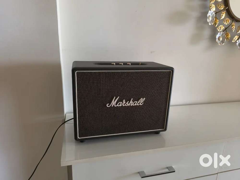 Marshall Woburn Bluetooth Speaker - Like New - excellent condition