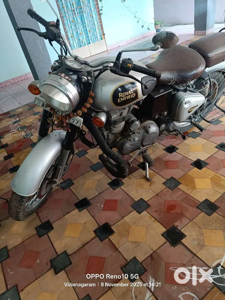 Royal enfield 350cc