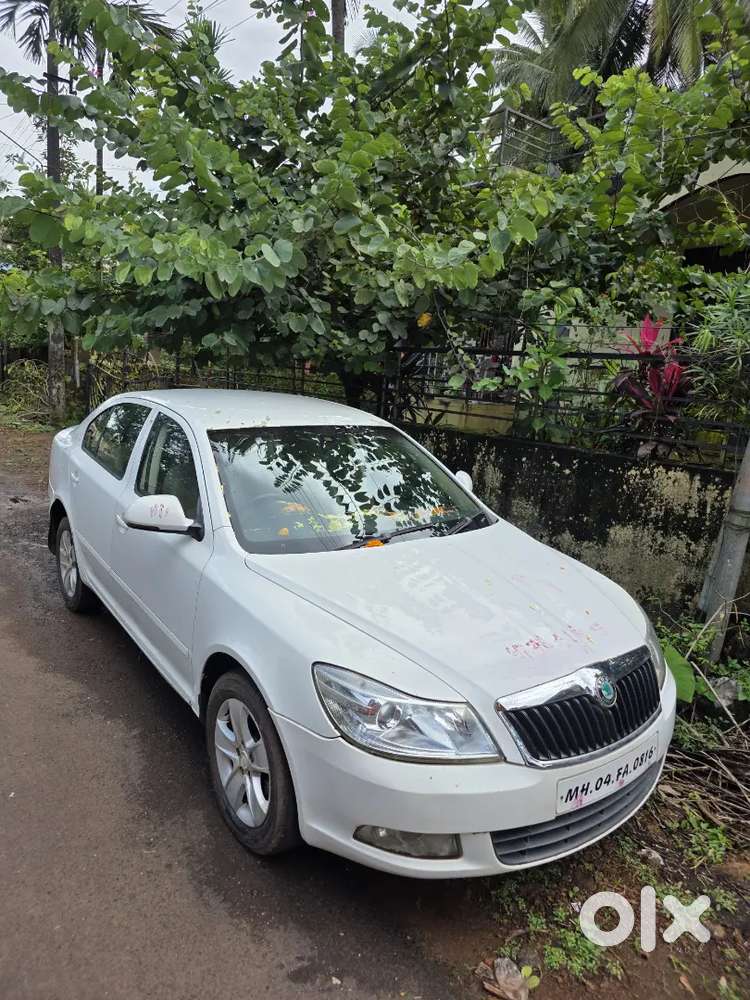 Skoda Laura 2011 Diesel 143000 Km Driven