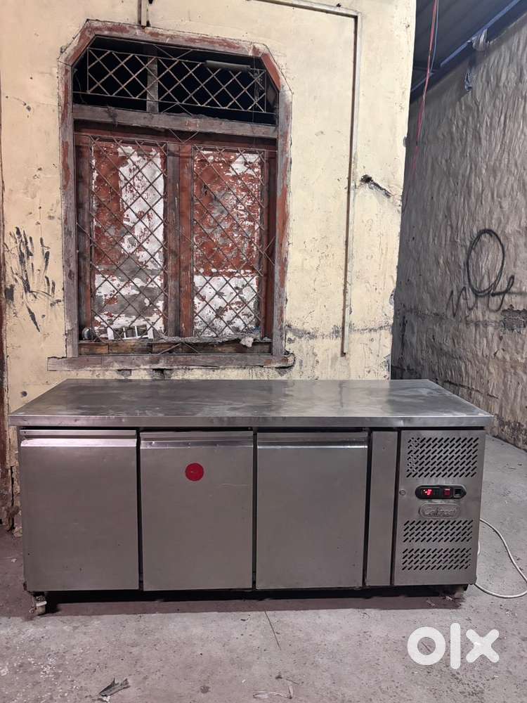 Commercial fridge Celfrost under counter