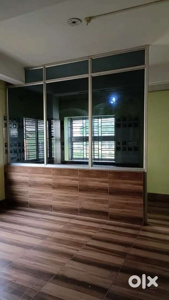 Any kind of office/business centre/bachalor/family