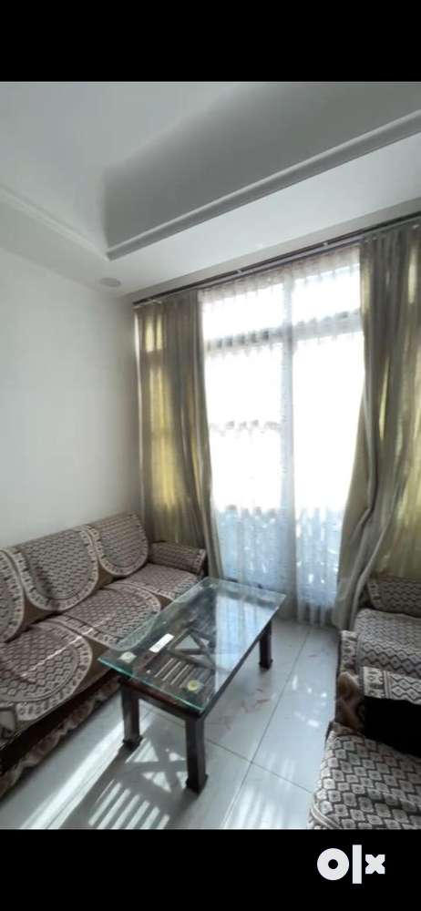 2bhk fully furnished only for family