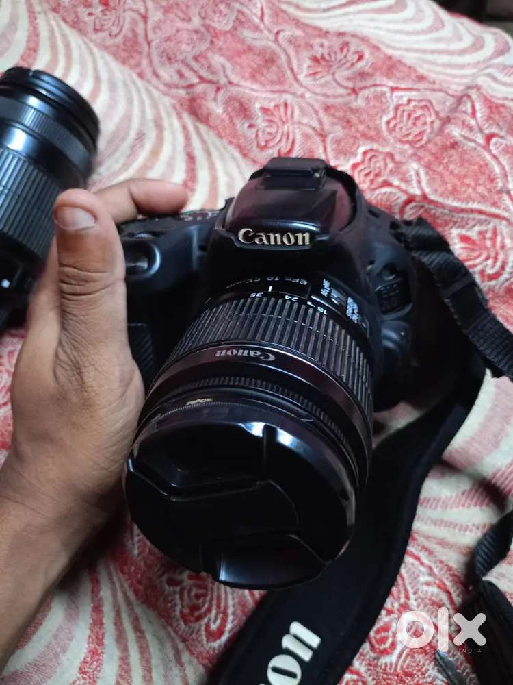 Canon EOS 200d