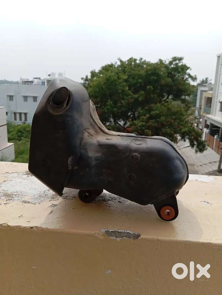 Duke 200bs6 stock exhaust