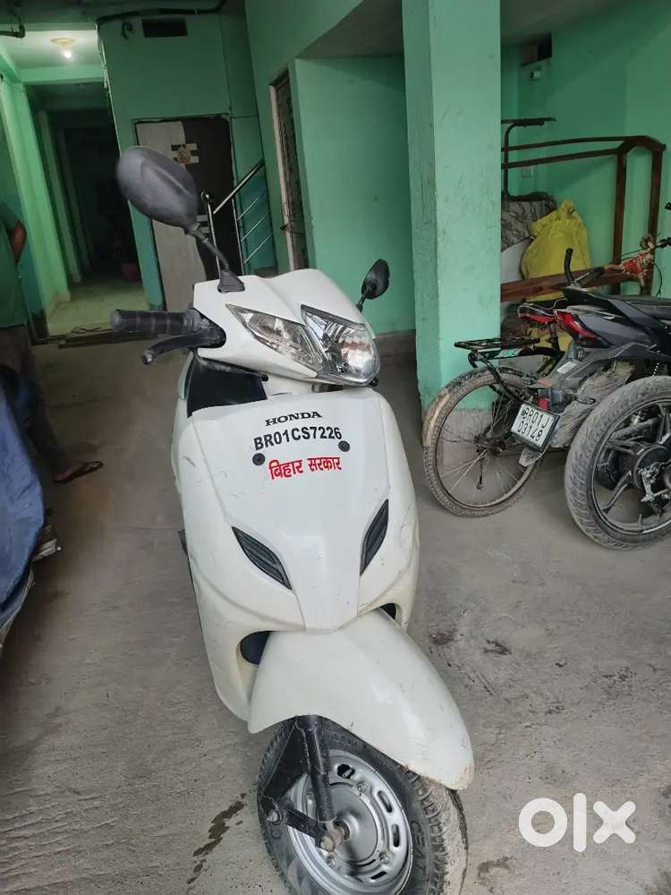 BEST SCOOTY FINE ENGINE GOOD CONDITION