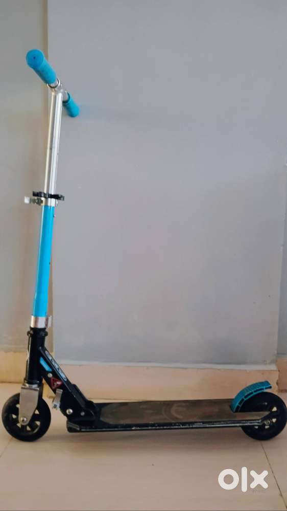 Kids scooter - Decathlon