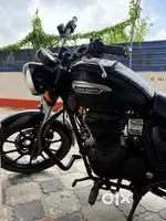 Royalenfield Meteor-350