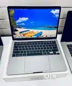 ( Mac huB ) Macbook Pro - 13 inchs / M2-Chip