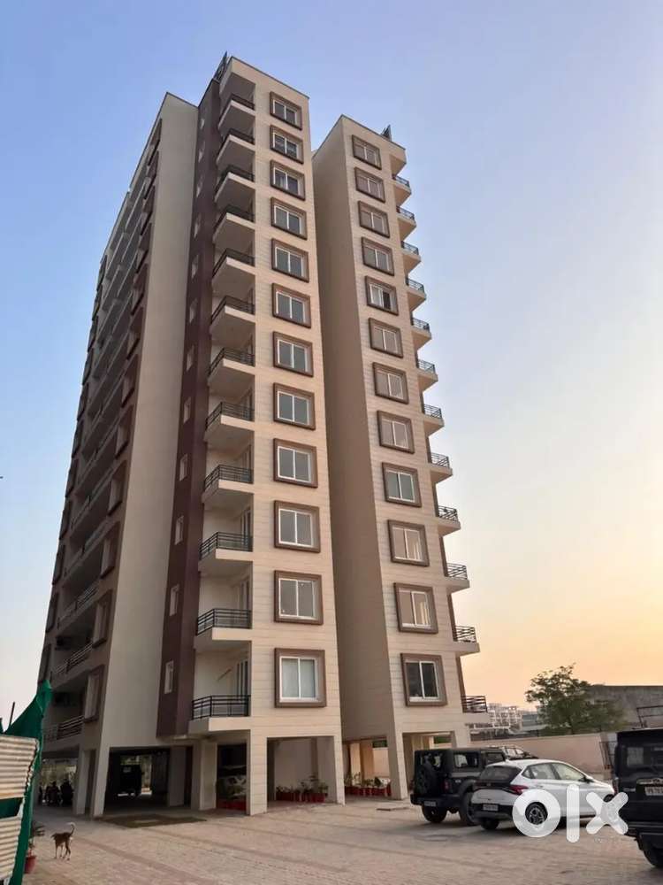 Luxury apartment 2bhk