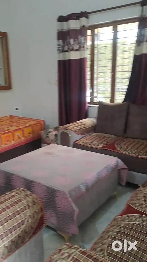 UrgentSaleGaj House for Vijay colony Near Centrio Mall New cantt road