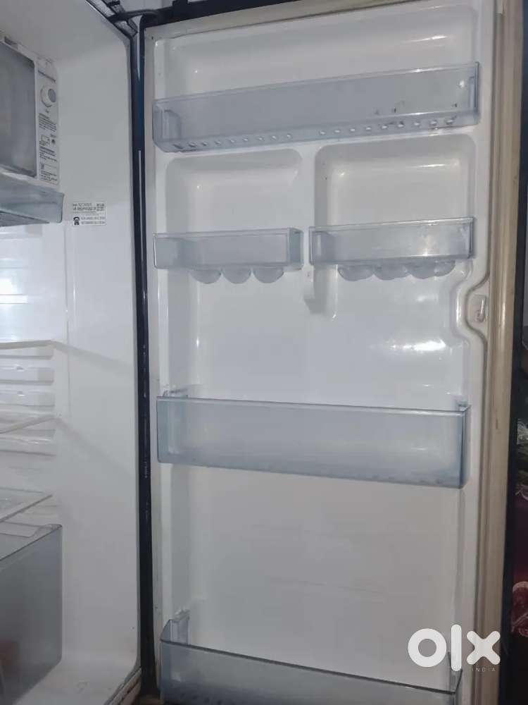 SAMSUNG Fridge