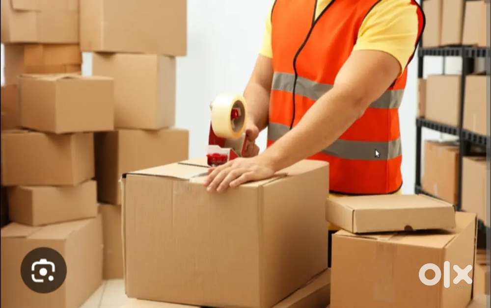 Amz warehouse packing job