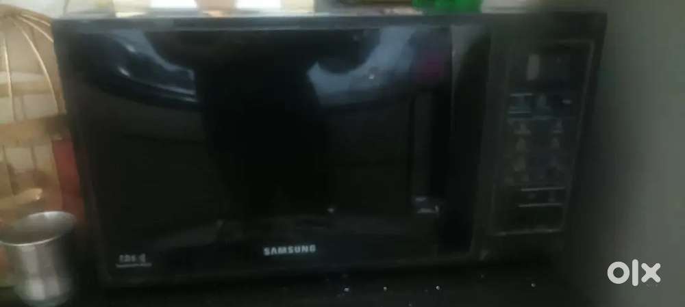 Microwave oven