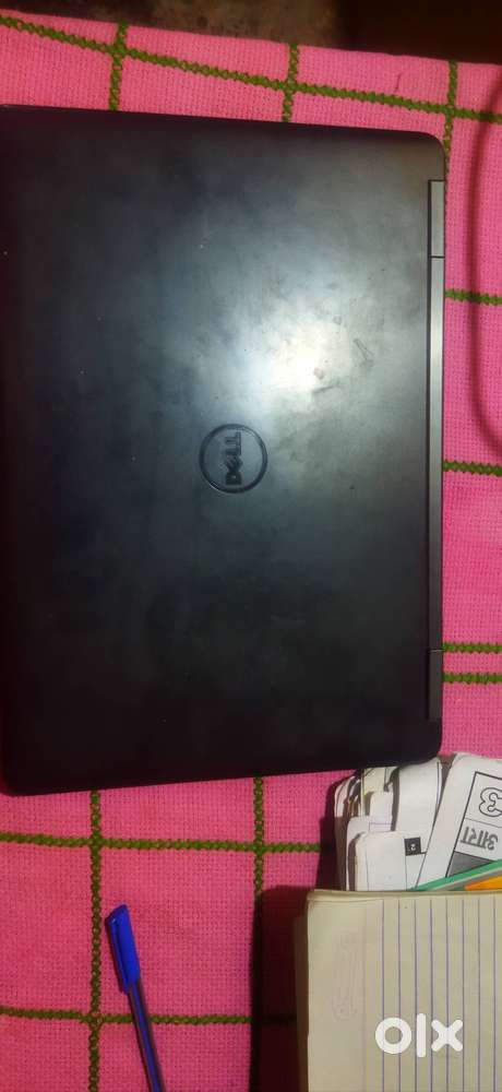 Dead Dell laptop with all components with charger