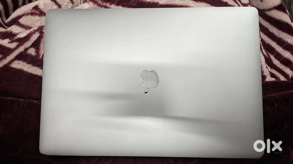 Macbook pro 512GB