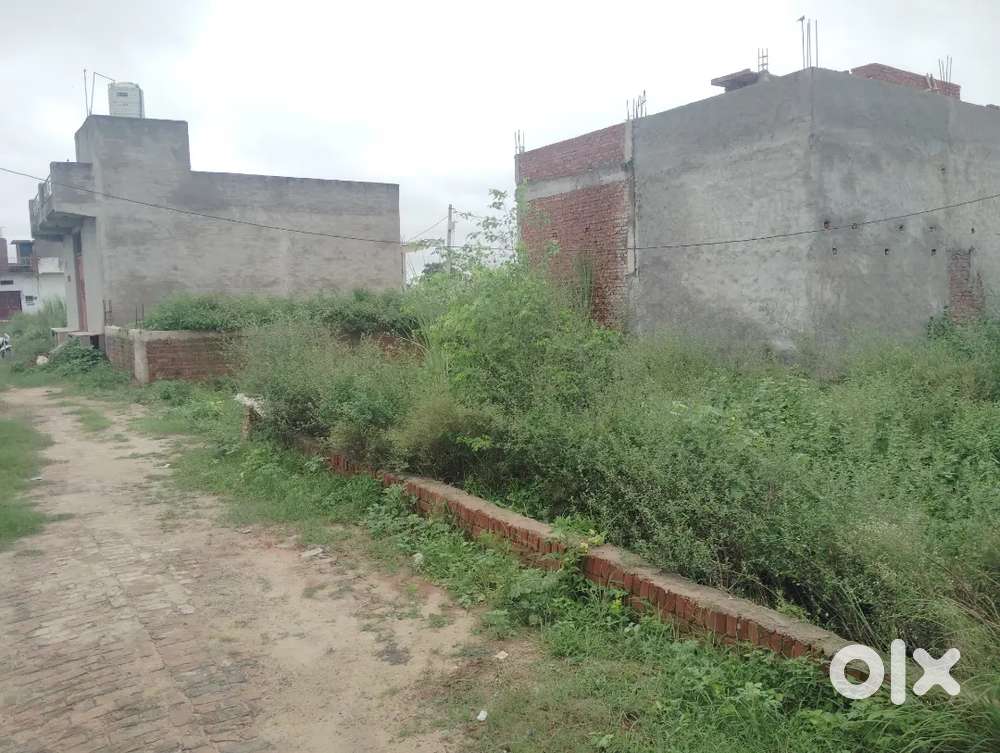 150 gaj ka plot hai, chowdai hai 45 lambai 30 hai