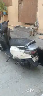 Gadi mein kam karana hoga
