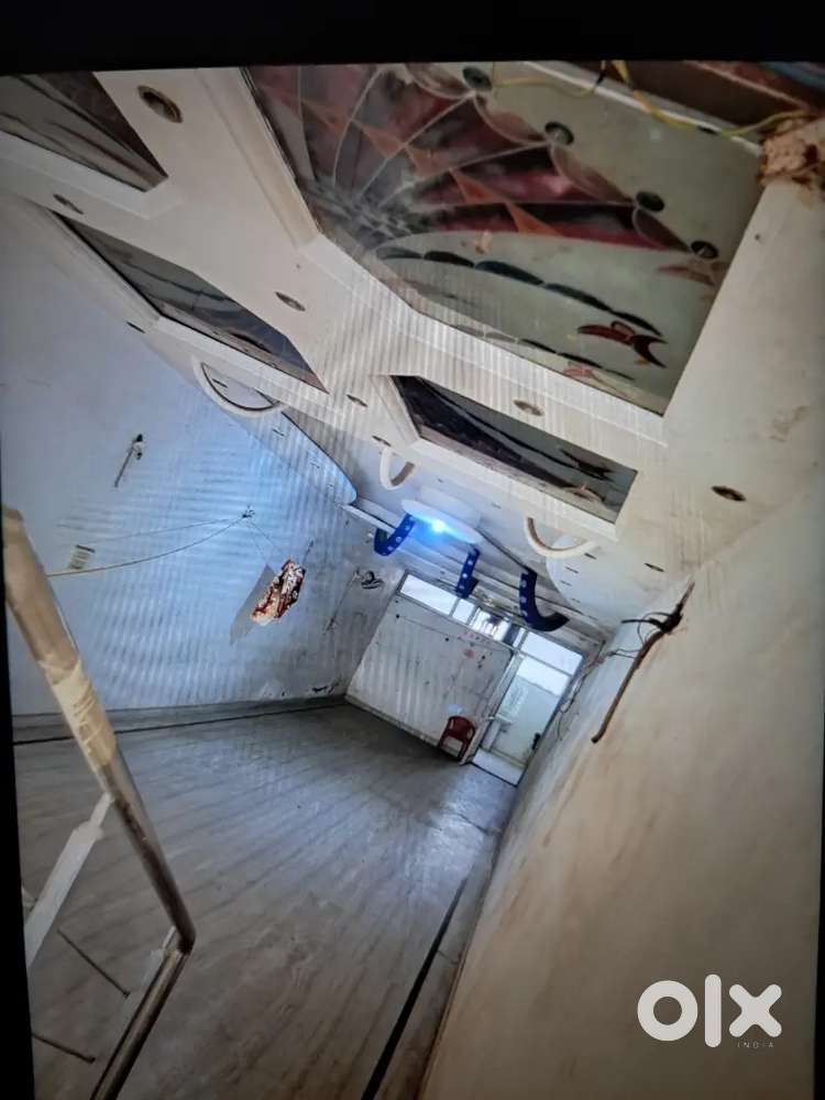 Hall , SPACE FOR office , shop , warehouse etc