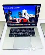 ( Mac huB ) - Apple MacBook Pro 16inch 2019 - 16 GB Ram / 512 GB SSD.