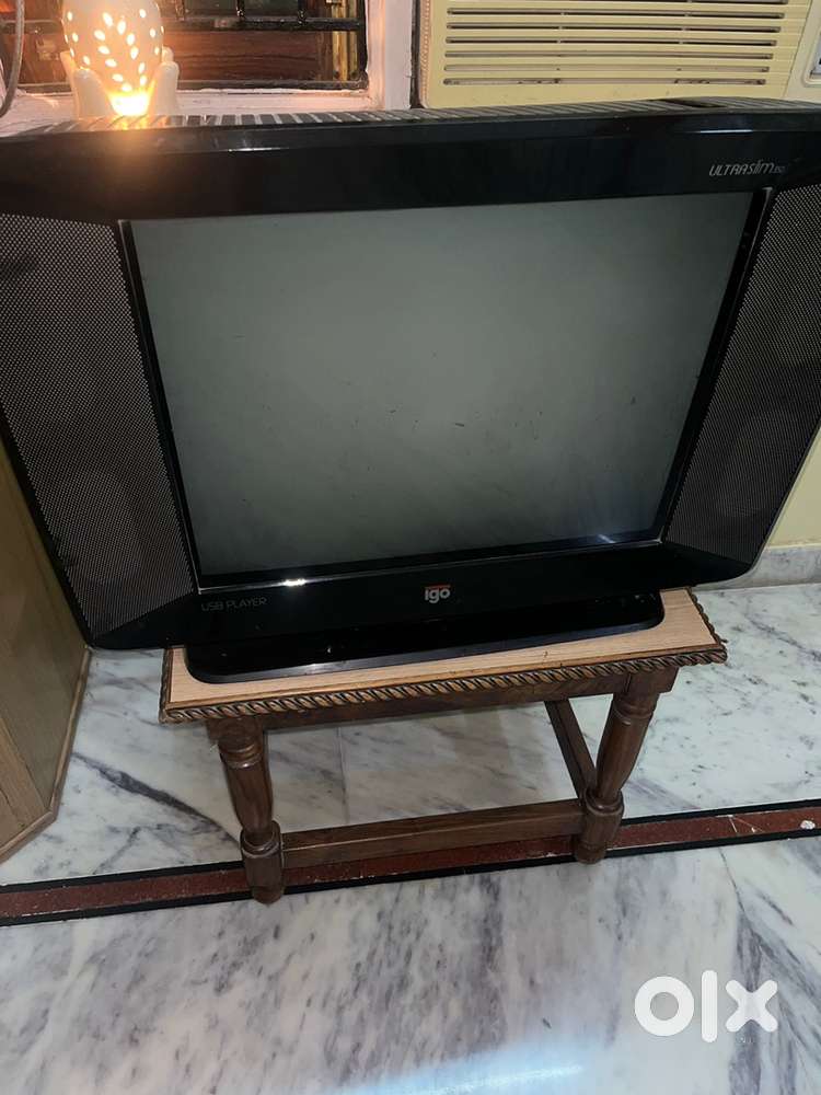 TV with settop box and antenna