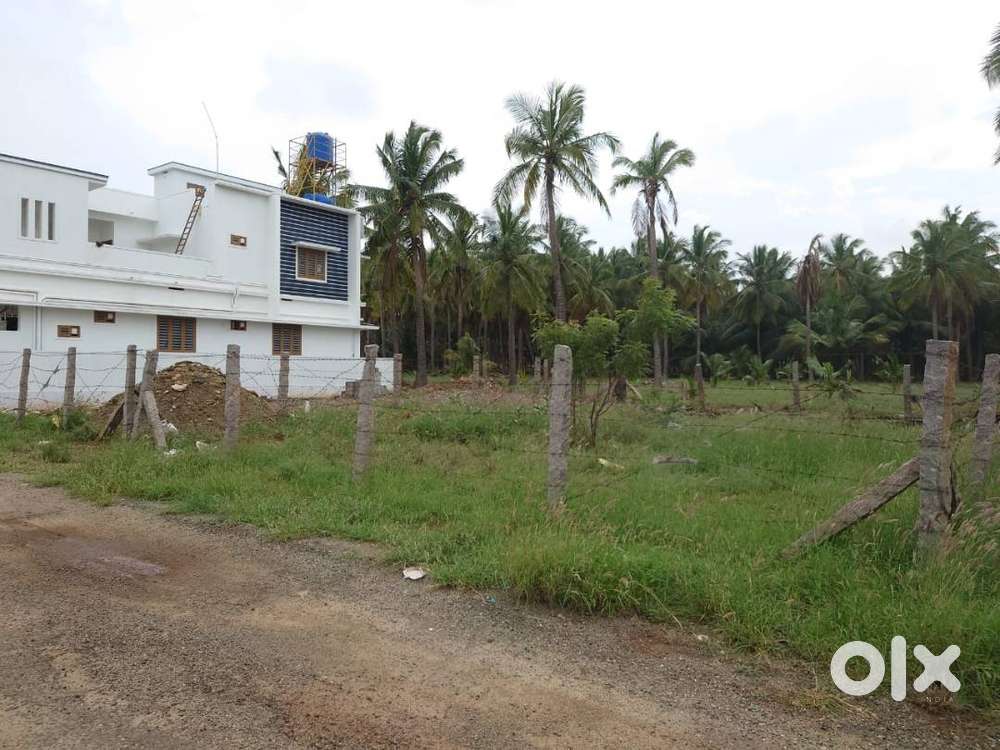 PLOT AT KARANAMPETTAI TO SULUR JUNCTION