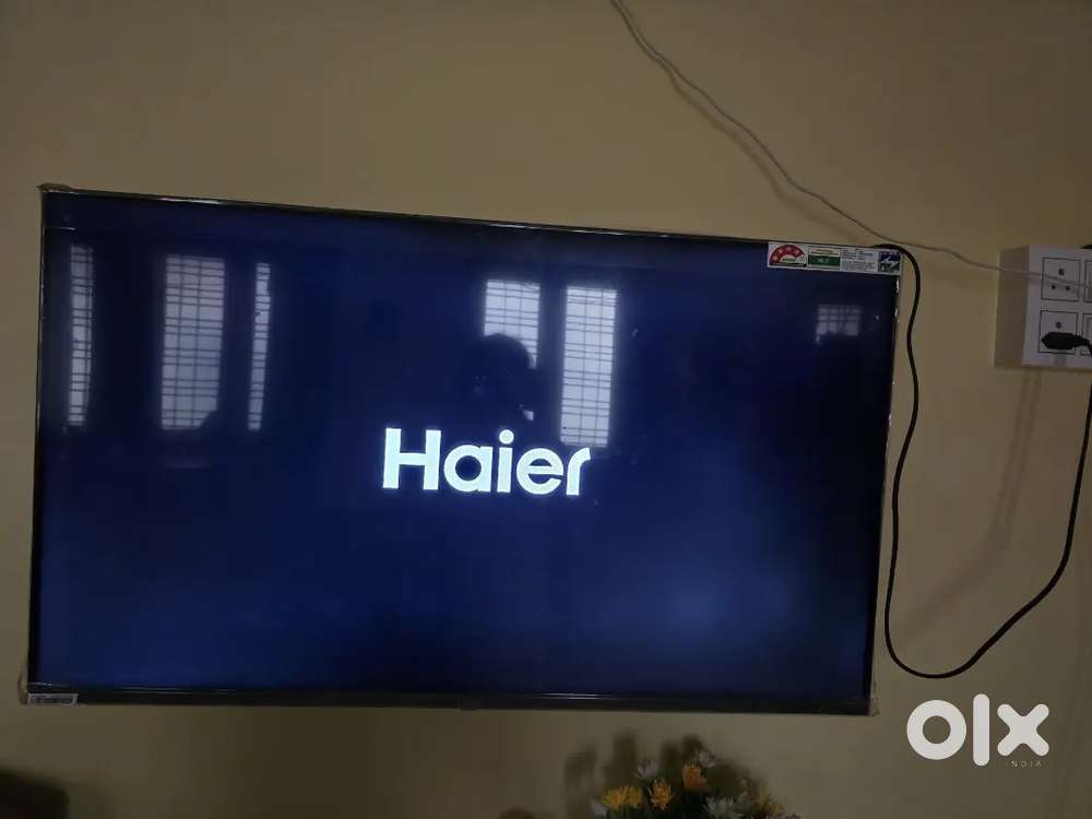 Haier 43inch 108cm Tv 28,000Rs