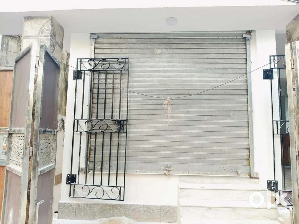 Shop for Rent in Ballygunge kankulia Road