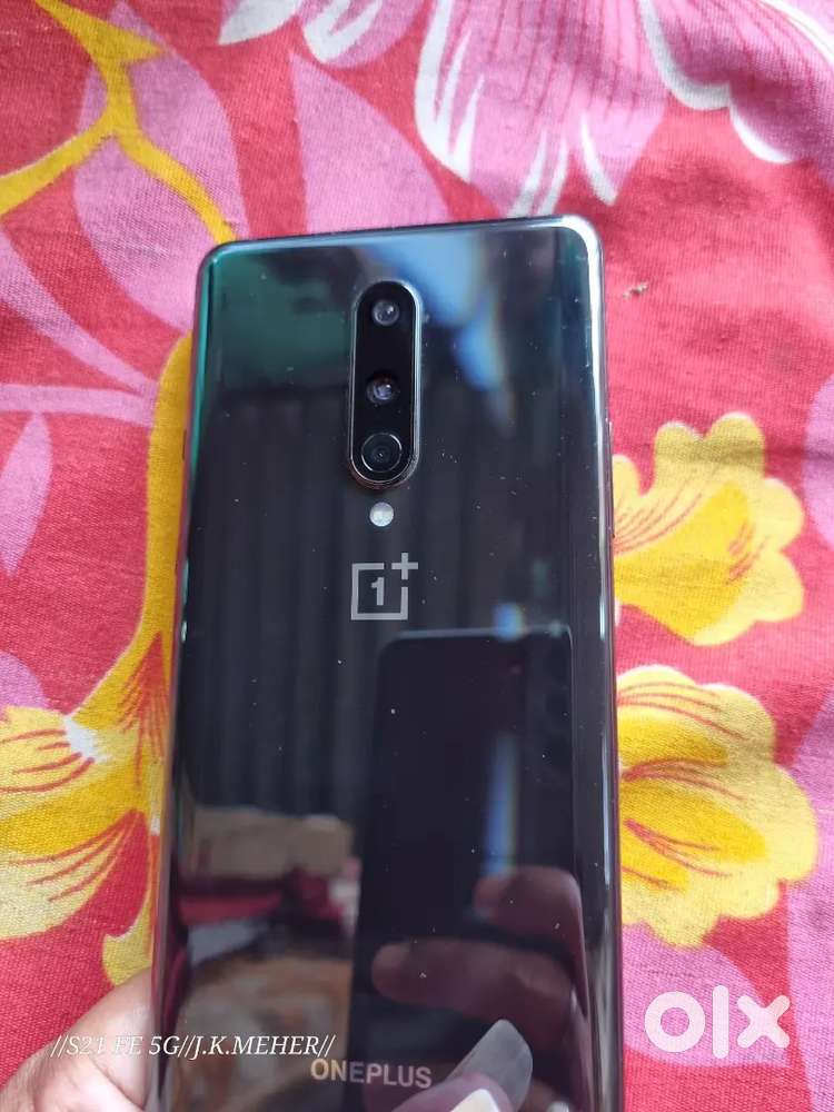One plus 8 (8+8/128) Charger Available Hai