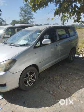 Toyota Innova