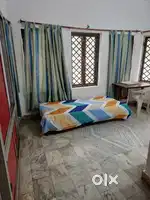 FURNISHED ROOM