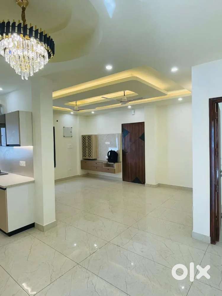 luxurious 4 bhk flat for sale