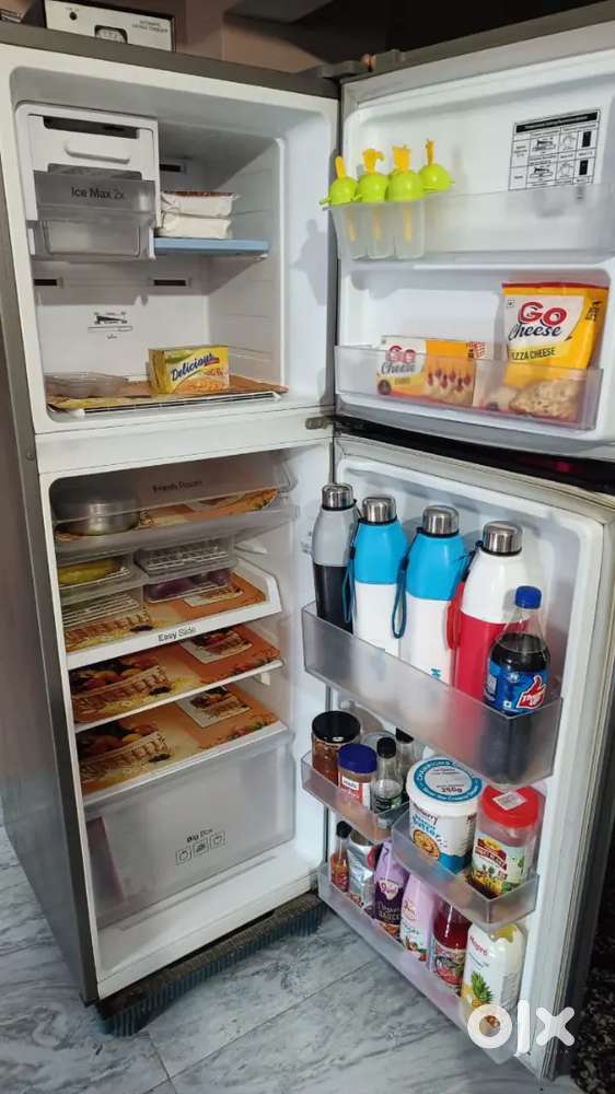 URGENT SELL DOUBLE DOOR SAMSUNG FRIDGE