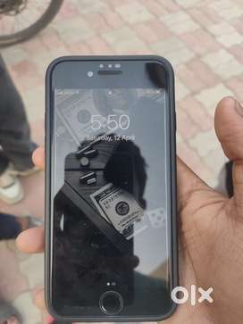 Iphone 7 brand new condition not single dent