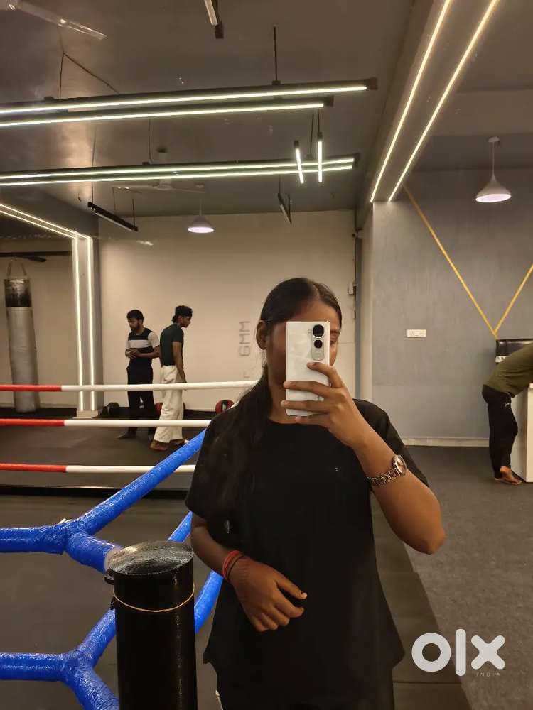 Male or Female Receptionist