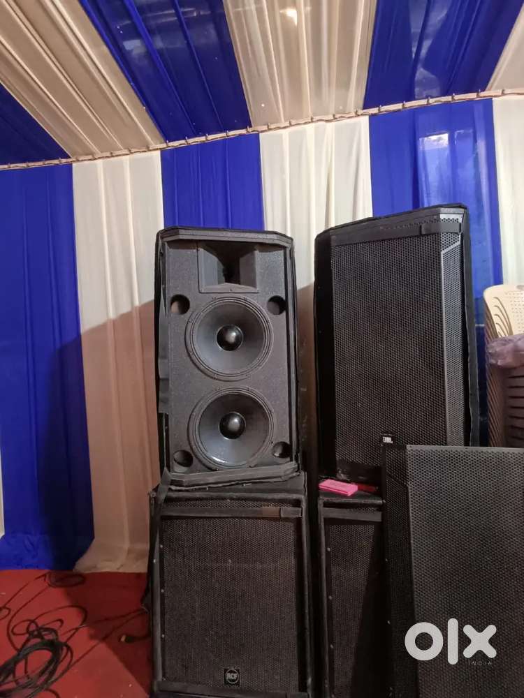 JBL DJ speaker
