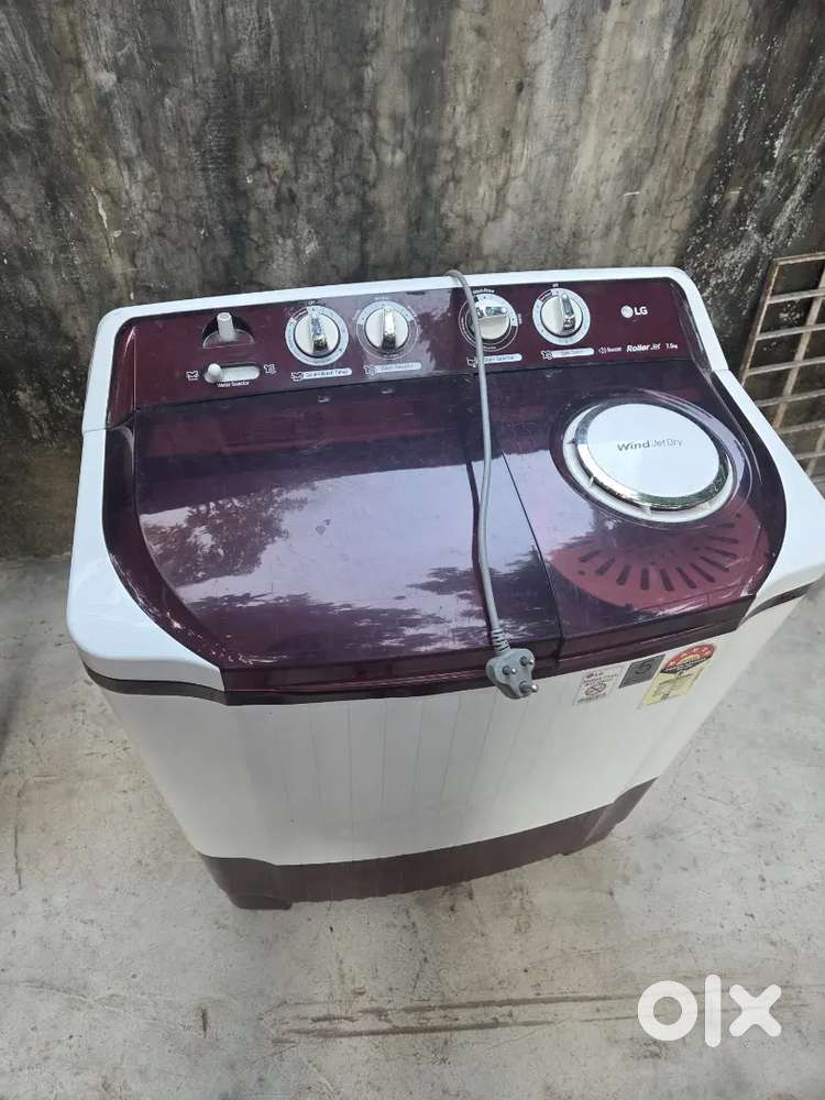 Semi automatic washing machine 7.5 Kg