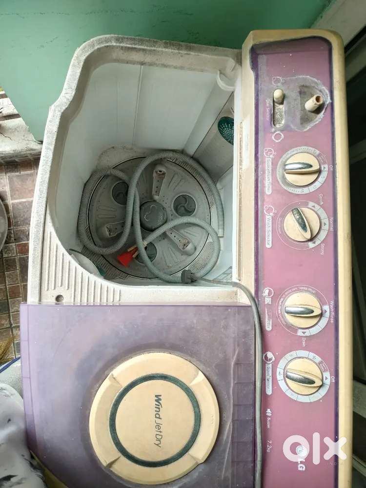 LG Wind Jet Dry 7.2 Kg Semi-Automatic Washing Machine – Used