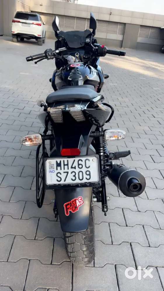 Nice.     condition.     bajaj.   pulsar