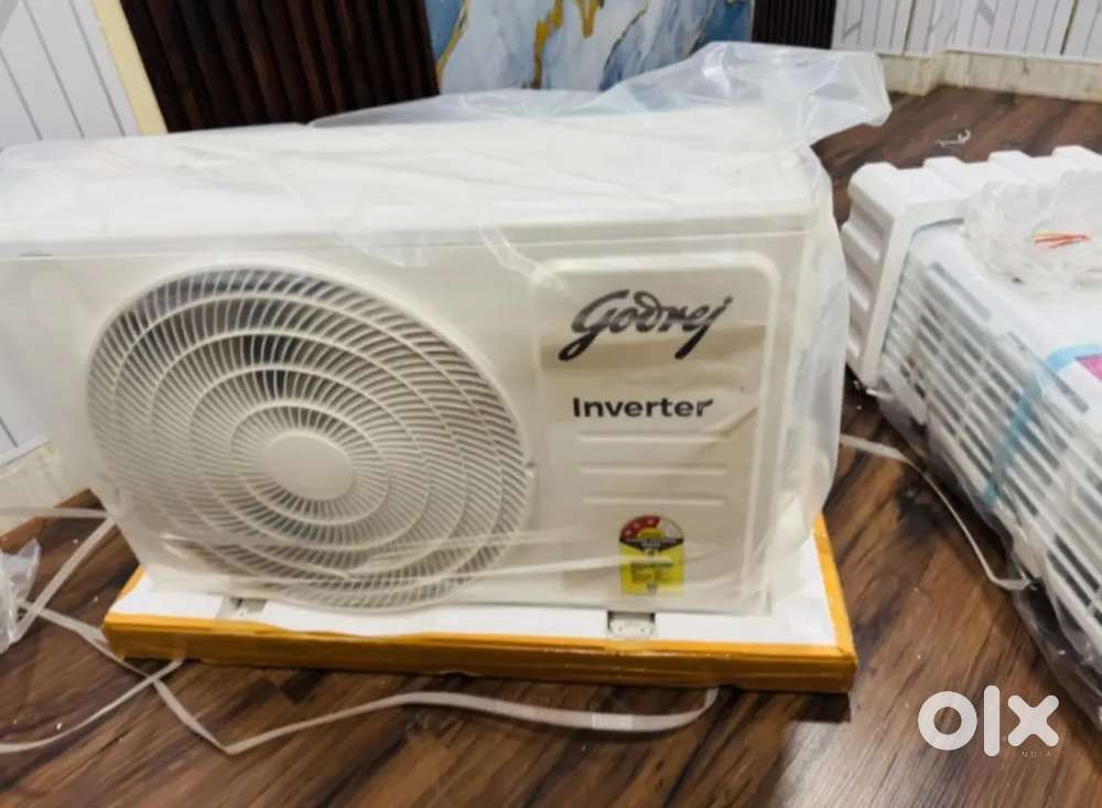 Godraj 1.5 tan 3 star inverter  ac box pack unusd ac urgent sell