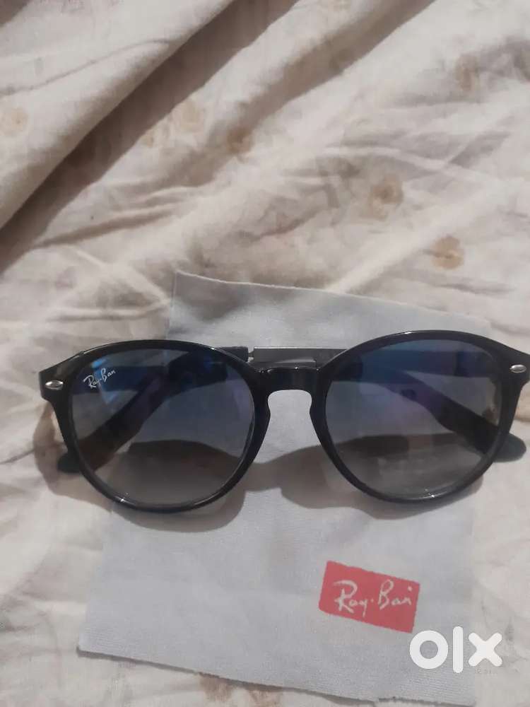 RAYBAN [MADE IN ITALY ]