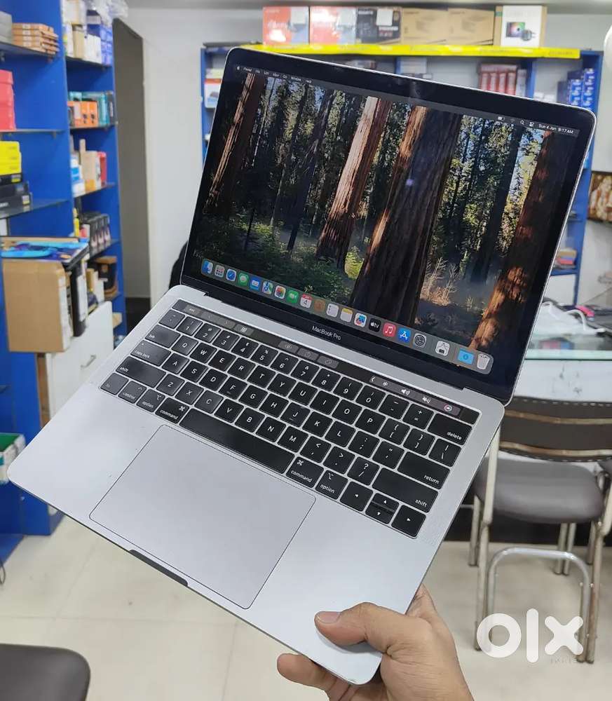 Apple MacBook Pro M1 Laptop