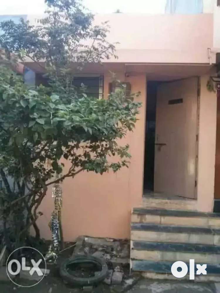 One room kitchen row house available on rent for small family