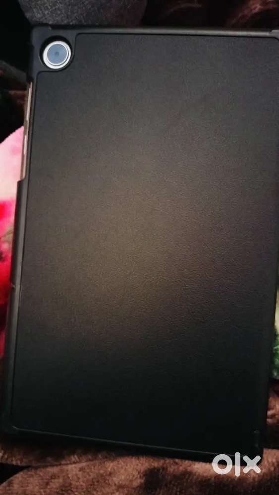 LENOVO M10 HD 4g sim and wifi