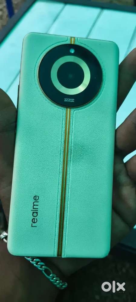 Realme 11 pro