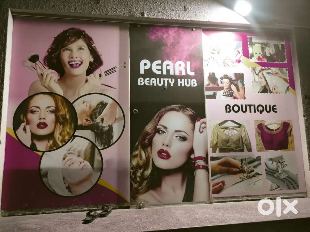 Ladies beauty parlour for sale