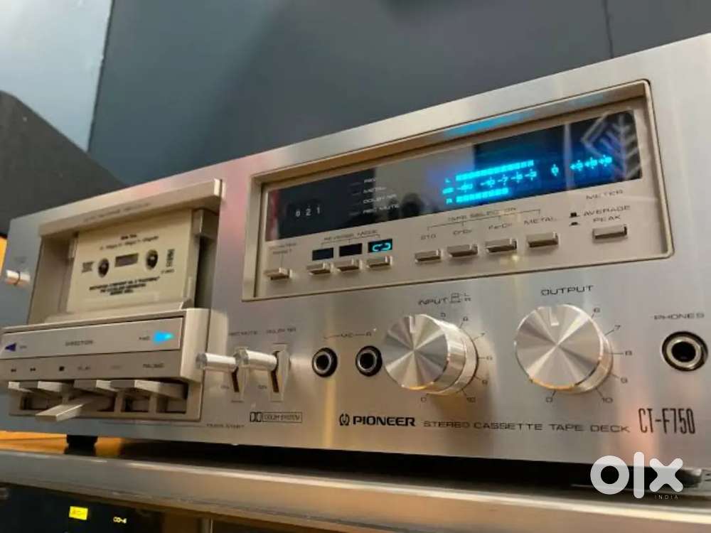 Pioneer CTF 750 Cassette player