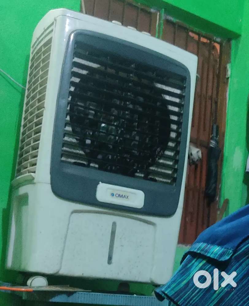 Room Cooler, AC type Cooler, light weight , 80 kg water Capacity.