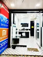 5+ years running mobile shop seal