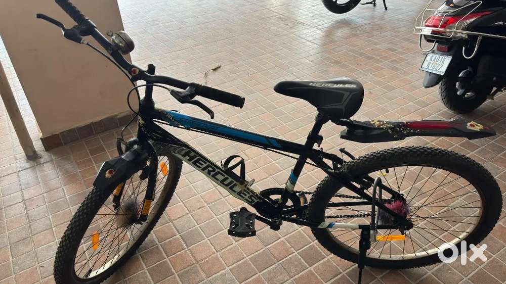 Less used hercules cycle - Rs.4300