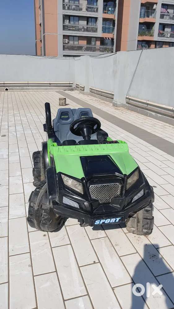 Toy Car 5-10 yr chaild